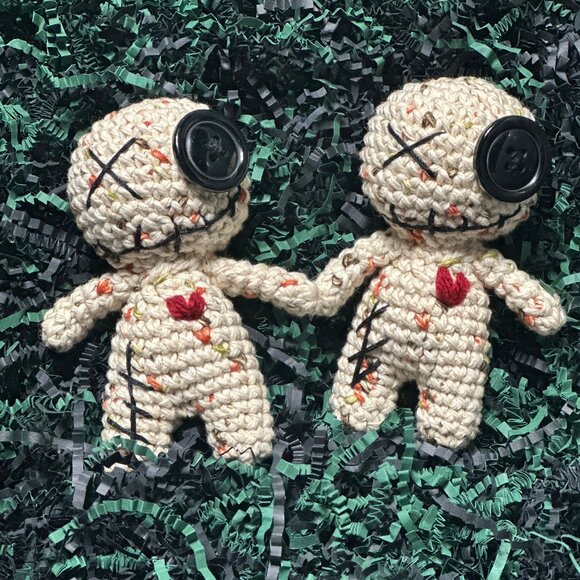 Voo-Doo Doll Pin Cushion - Picture 2 of 7